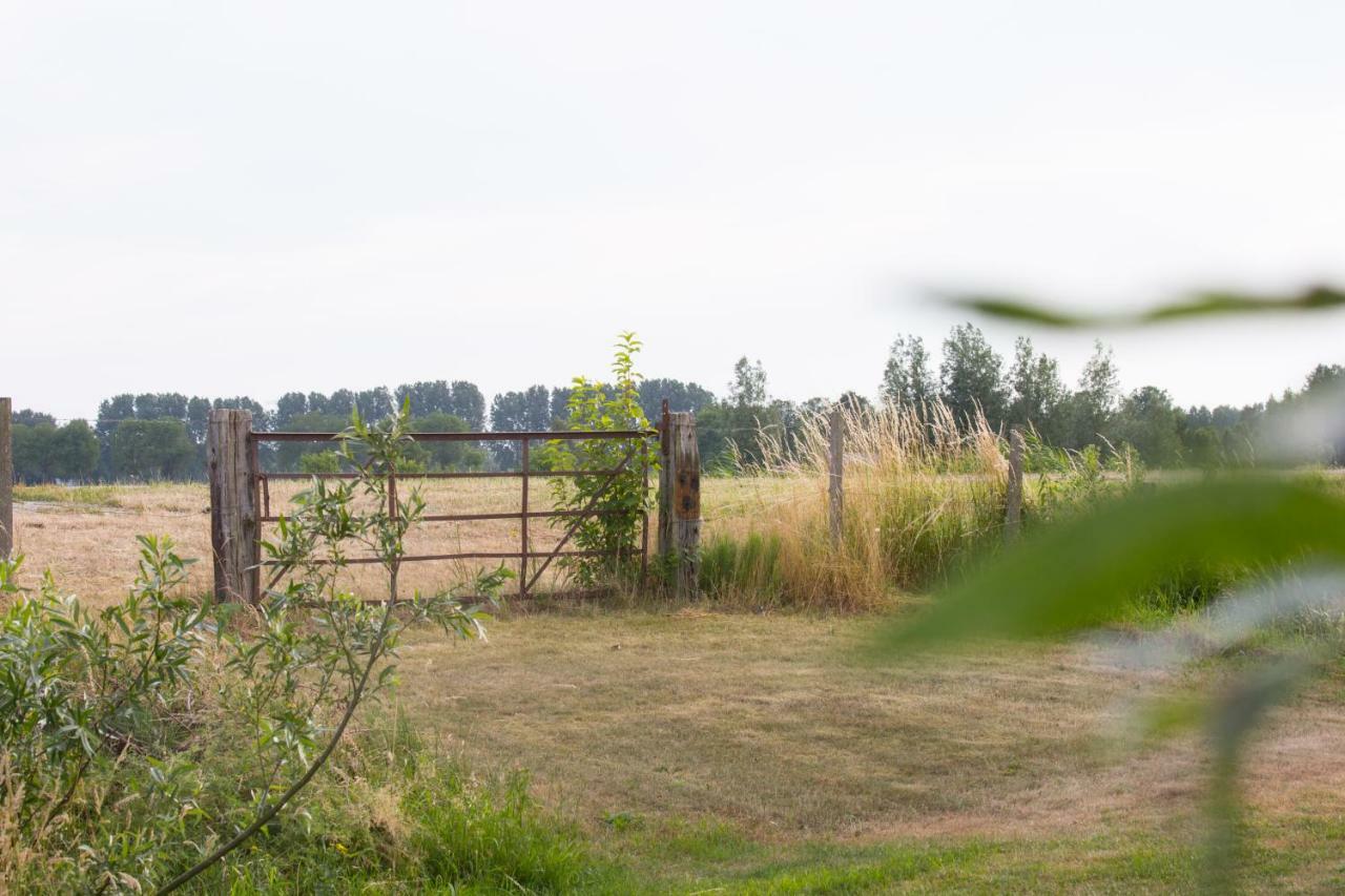 Vakantie Appartementen De Bonte Kraai Raamsdonk Exteriör bild